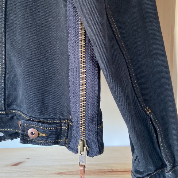 Original Harley Davidson Emblem Jean Jacket - Picture 6 of 6